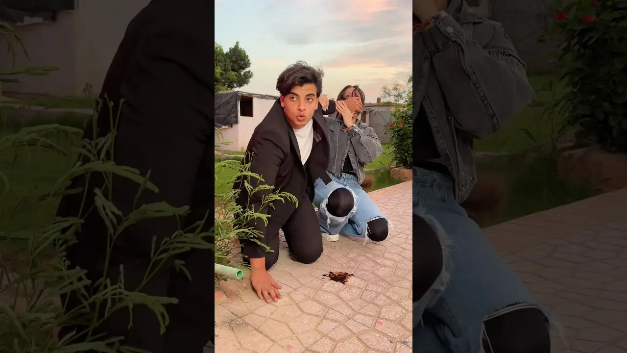 لما تاخدها معاك مكان 😂