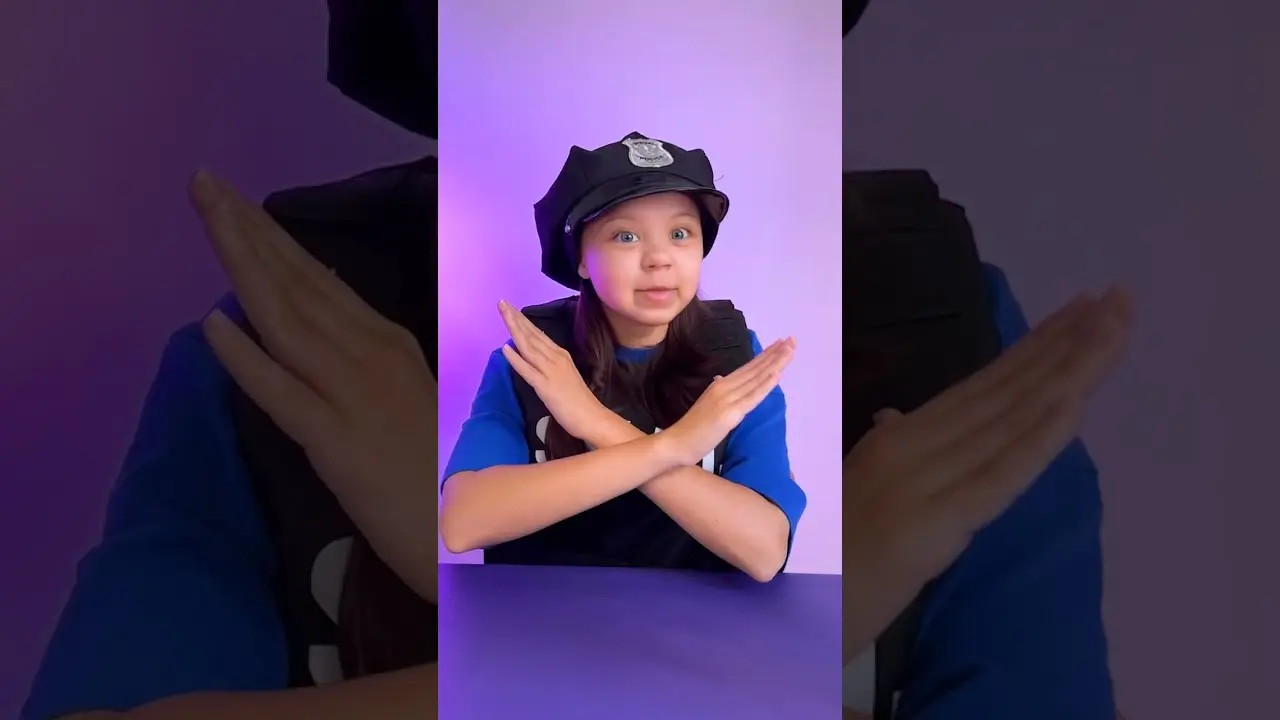 Fun Traffic Light Song! 🚦🎶 Learn Safety Rules #shorts #kids