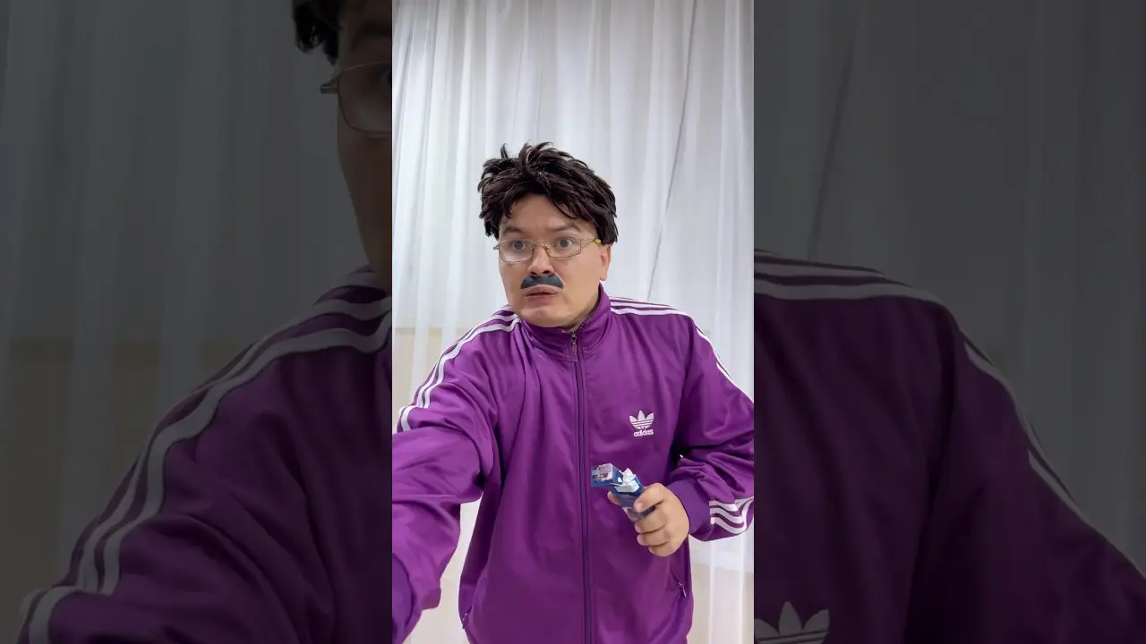 ТВОЙ БАТЯ УЧИТ ТЕБЯ СТРЕЛЯТЬ😂#shorts