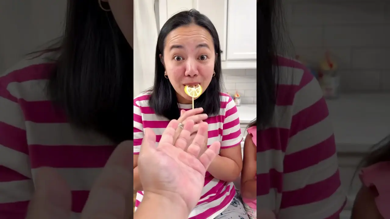 She is so kind 🍭❤️👧🏻