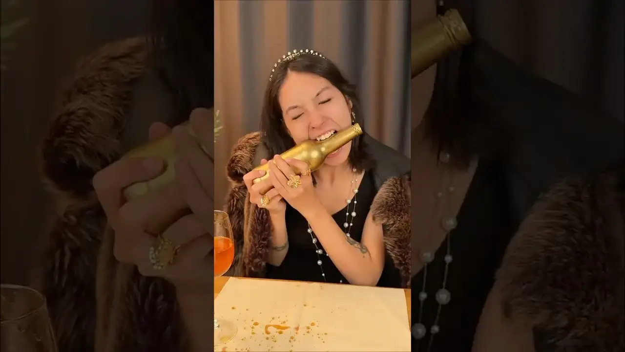 Poor BF vs Rich GF fake sugar bottle 🍾                                    (fake prop, staged scene)