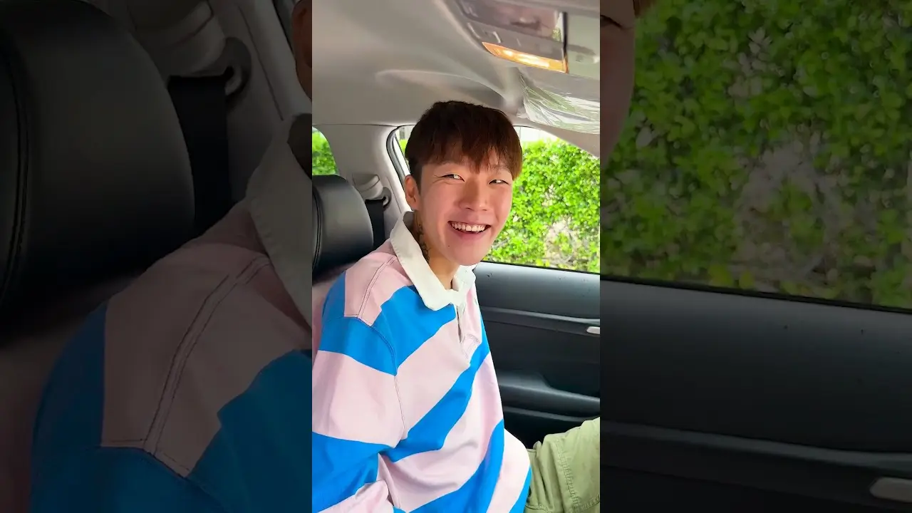He just wanted to eat ice cream alone🍦🥶