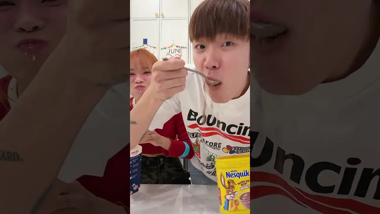 How these siblings make chocolate milk🥛➕🍫=❓