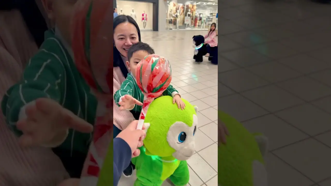 Lollipop surprise for baby 👧🏻❤️👶🏻