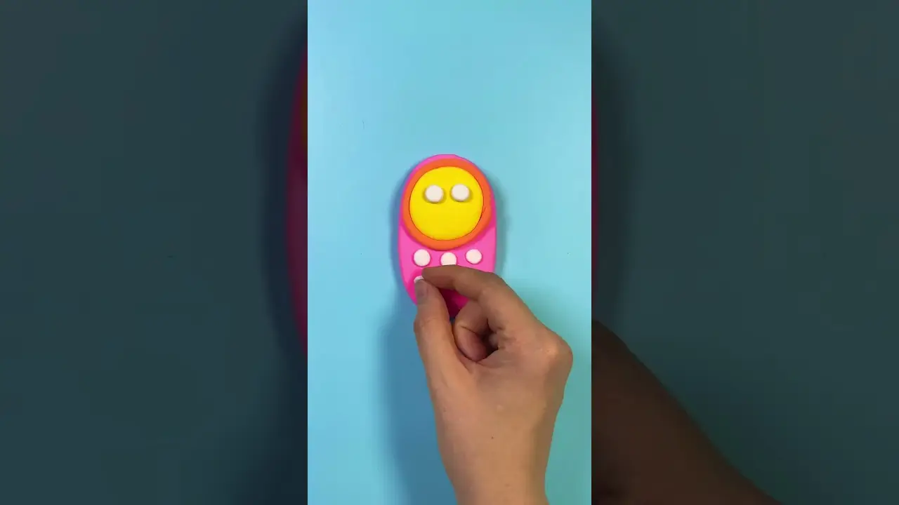📱✨ DIY Clay Phone for Mom! Cute Craft Idea #shorts #kids