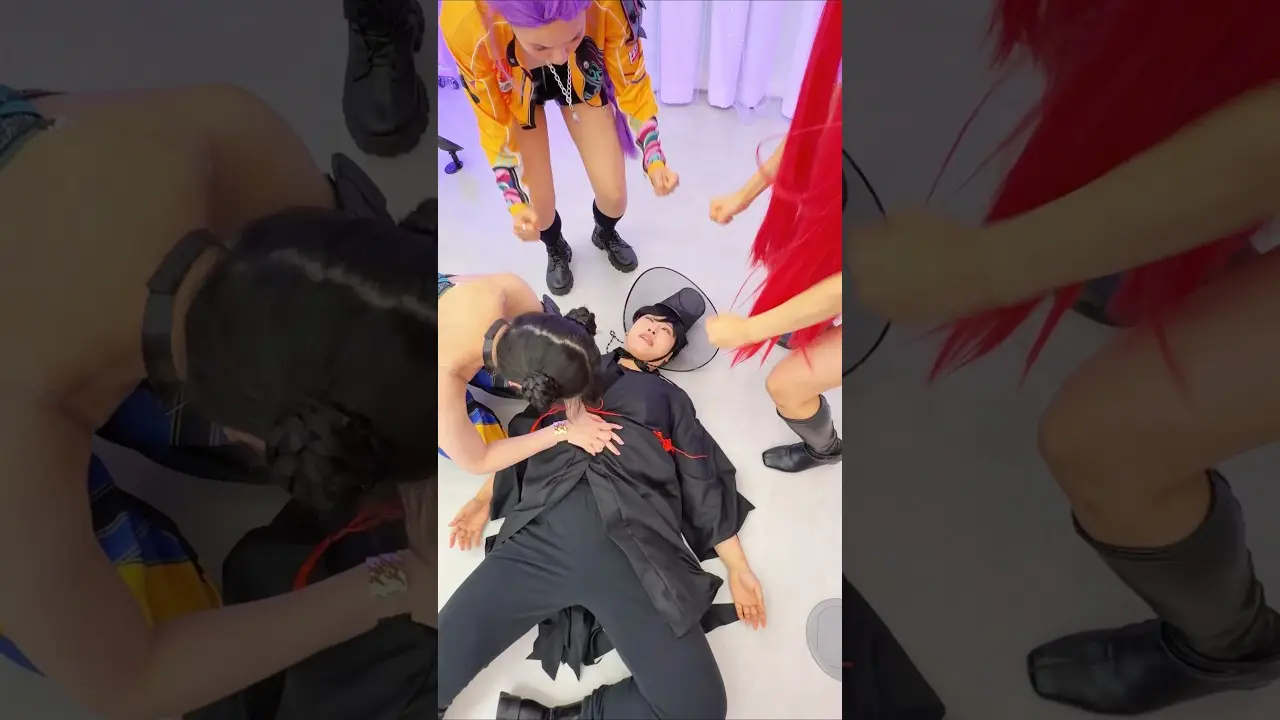 POV: K-Pop Demon Hunters Give You CPR to “Golden”