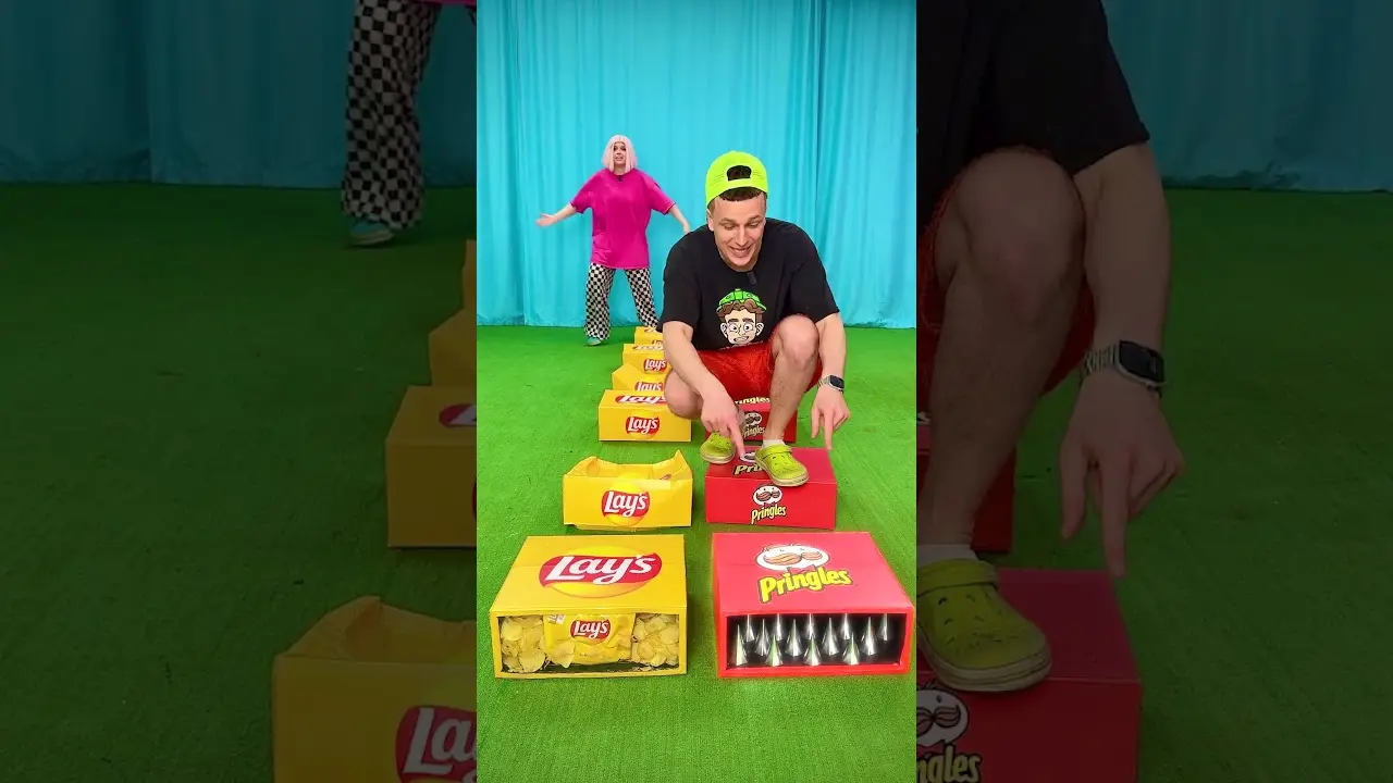 Lay's или Pringles? выбери правильно !!