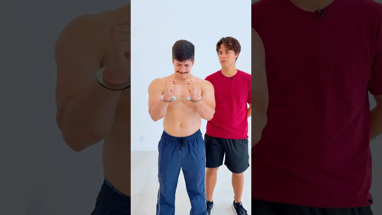 Strongest Man vs Strongest Handcuffs